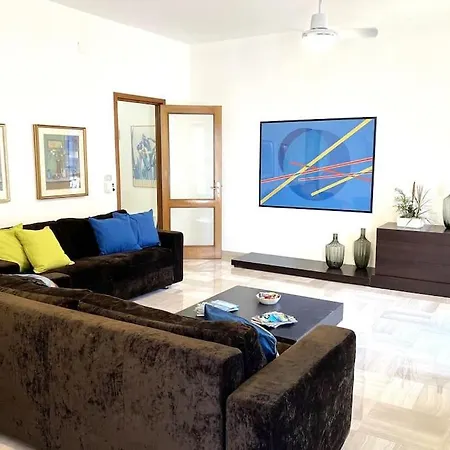 Appartement Relais Bonghi à Bari Extérieur photo