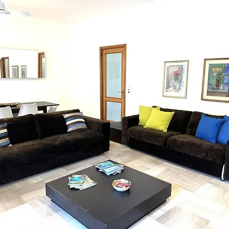 Appartement Relais Bonghi à Bari Extérieur photo